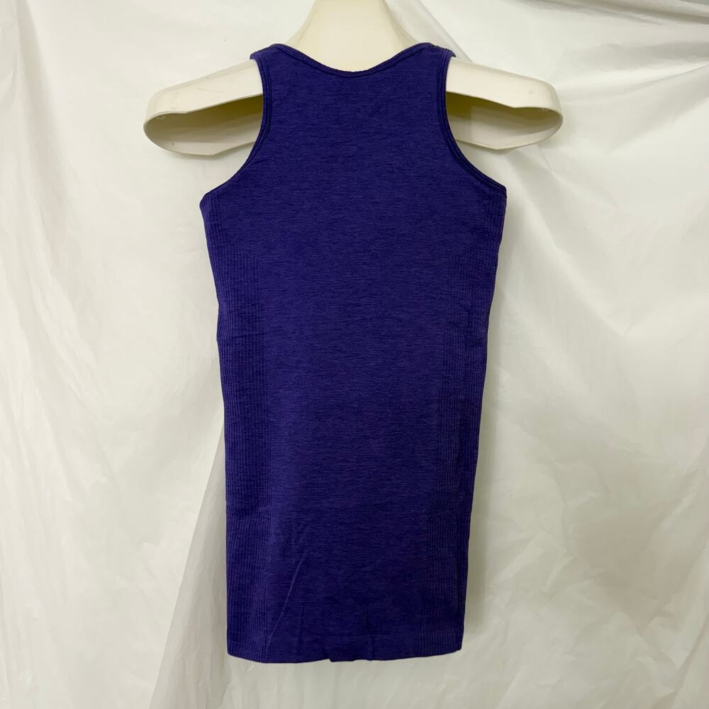 LULULEMON Women’s Purple Fitted Ebb Top With Built-In Bra